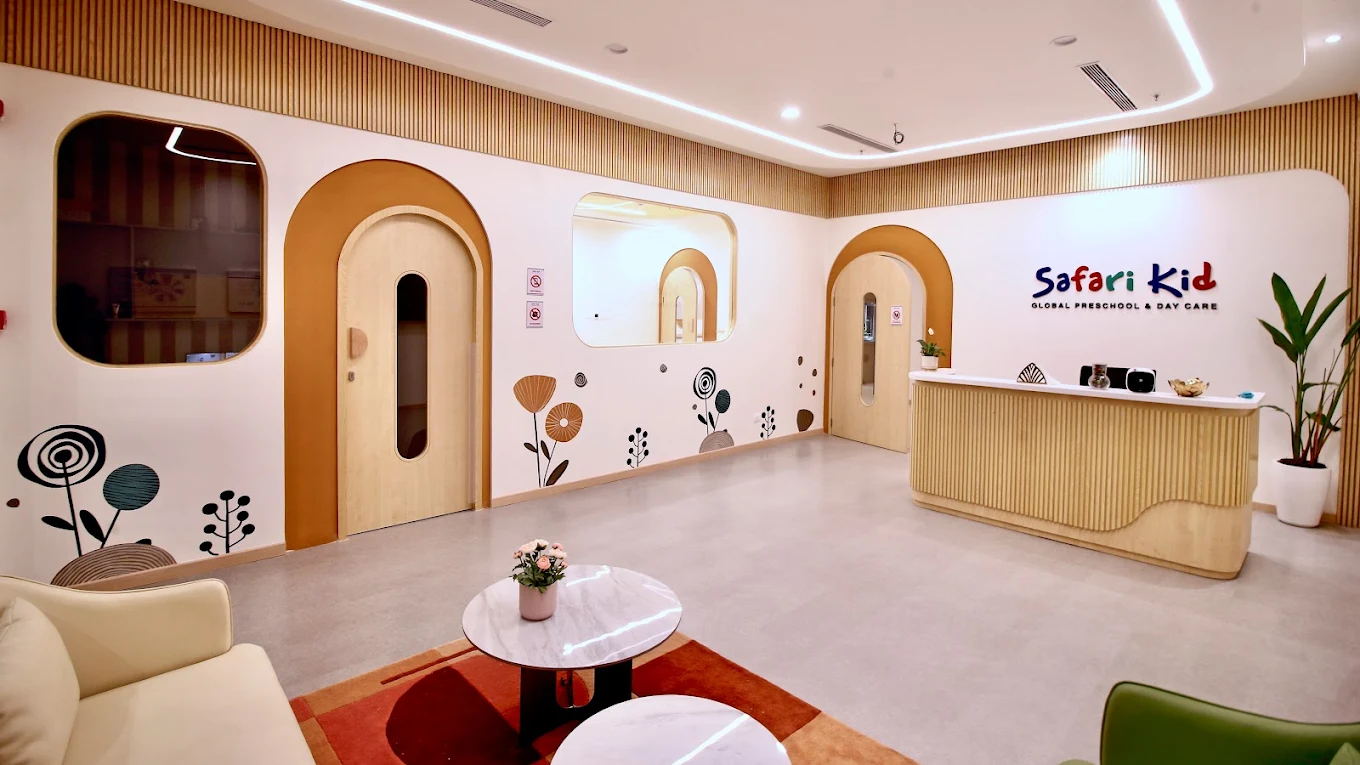 Safari Kid Financial District - Reception area with Safari Kid branding